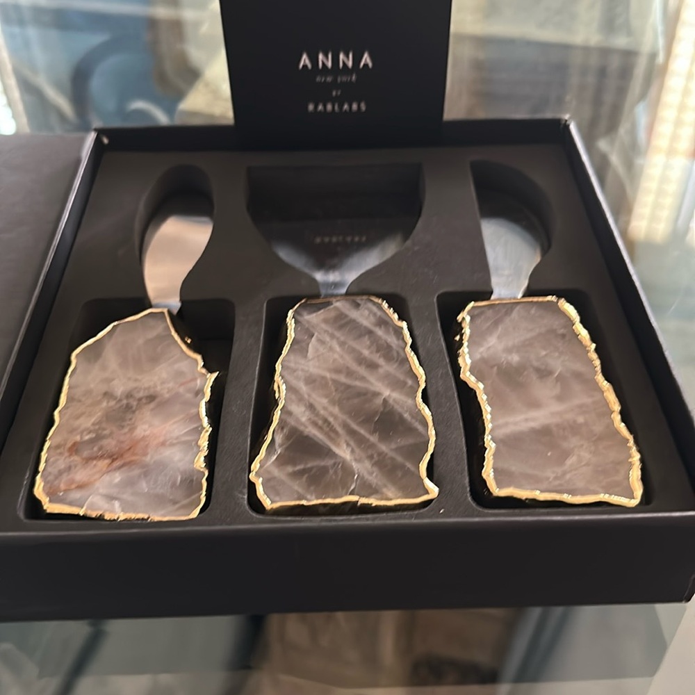 ANNA by RabLabs Kiva Cheese set